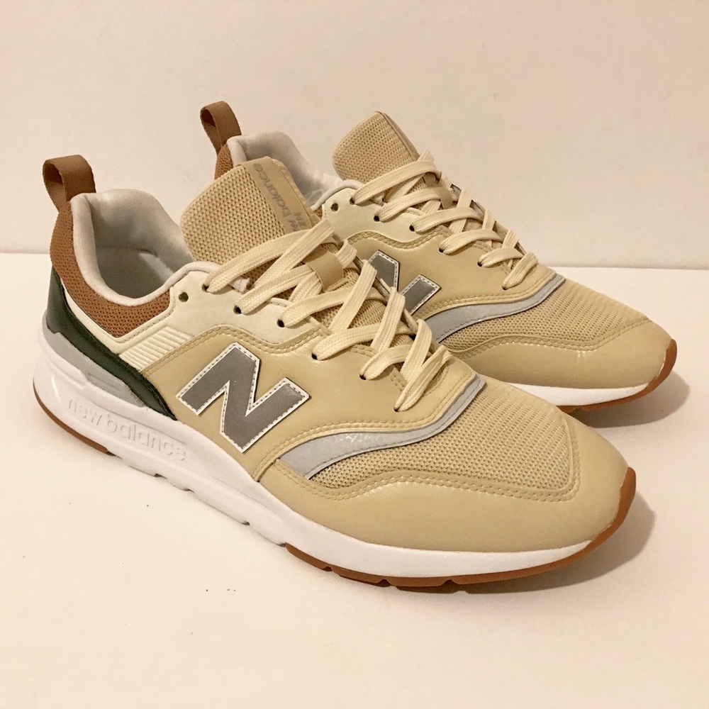 New Balance 997 Custom Sneakers Shoes - Cream Mens sz 8.5 997h Running Athletic